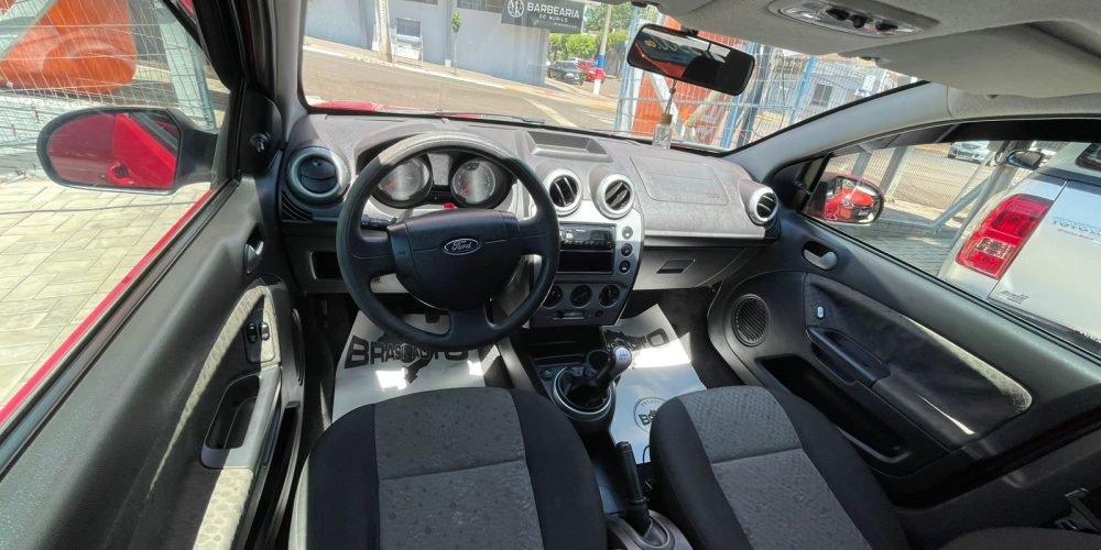 WhatsApp Image 2025-12-05 at 12.35.02 (1)