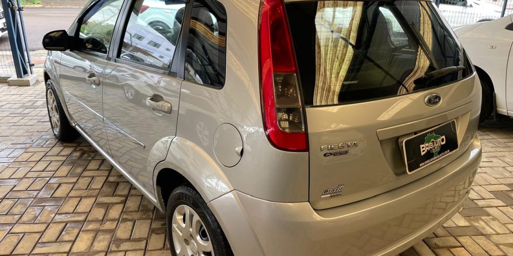 WhatsApp Image 2025-12-09 at 17.27.24 (4)