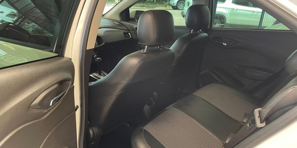 WhatsApp Image 2025-12-09 at 17.39.43 (7)