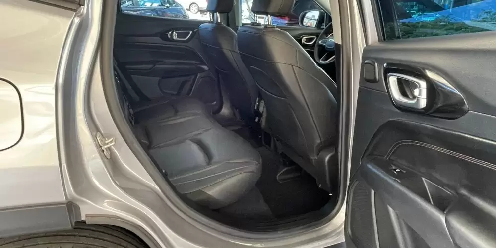 WhatsApp Image 2026-01-20 at 16.50.27 (4)